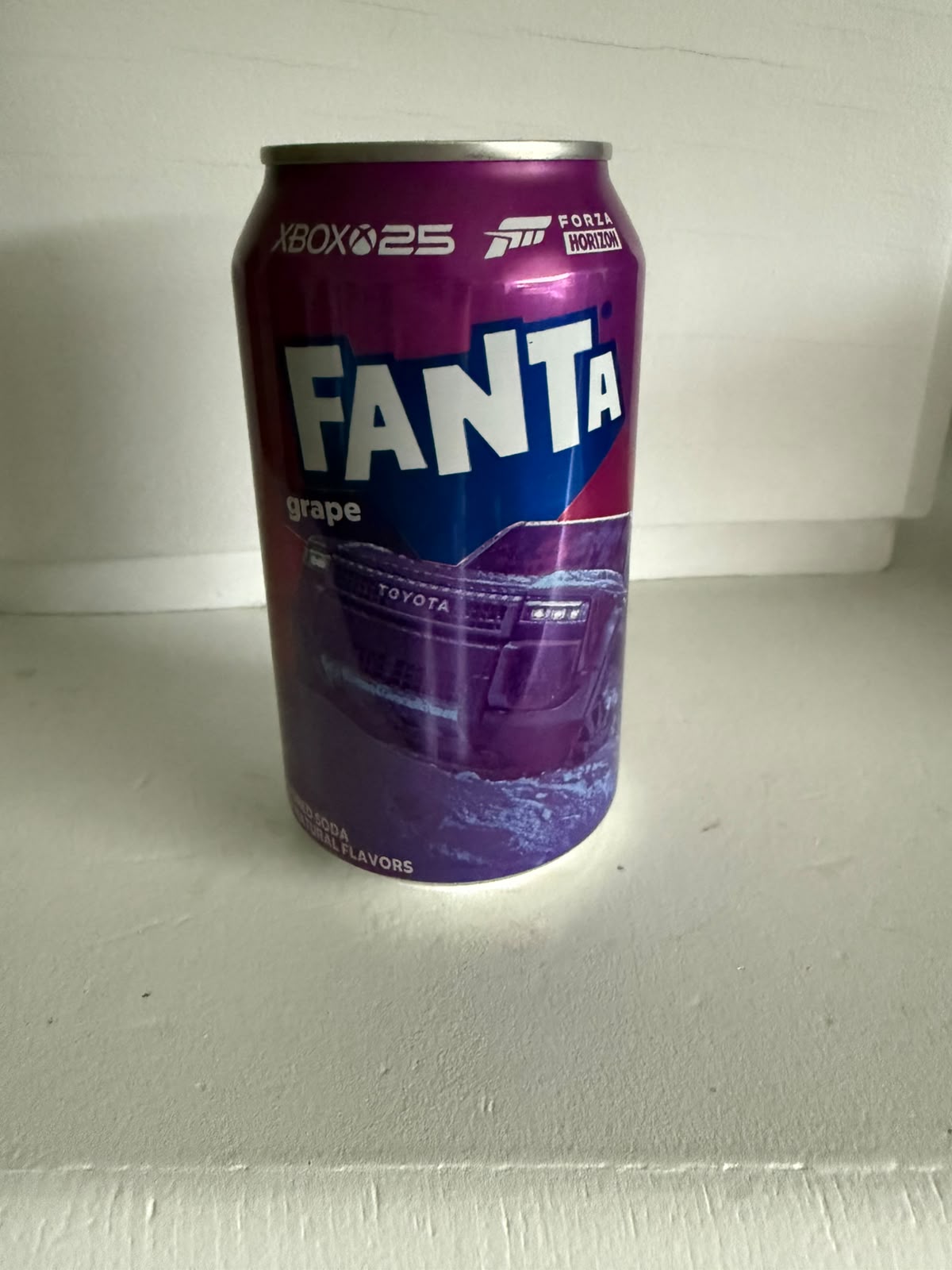 Fanta Grape USA – 355ml Dose (Xbox Forza Horizon Edition)